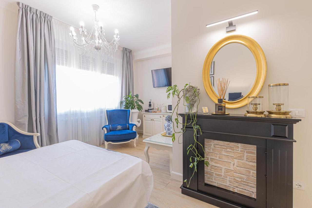 Crys: Apartments, Holiday, Business, Blu Verona Bagian luar foto