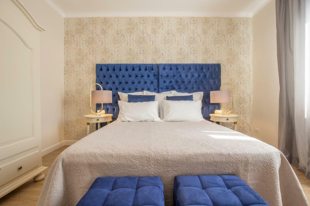 Crys: Apartments, Holiday, Business, Blu Verona Bagian luar foto